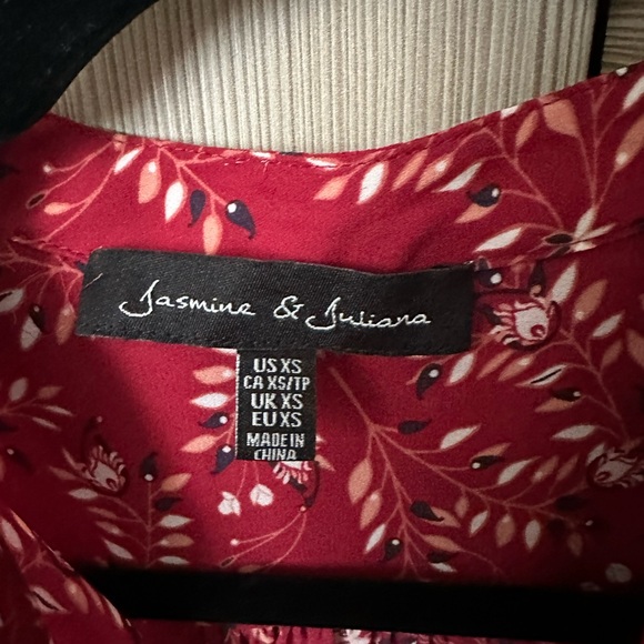 Vintage flutter sleeve button down shirt - Picture 2 of 4